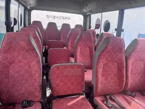 Hyundai Aero 2016 Jaune