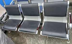 Banquette D’Attente Métallique 3 Places Avec Accoudoirs