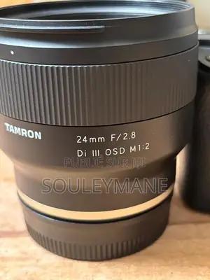 Appareil Photo Hybride Aps-C Compact