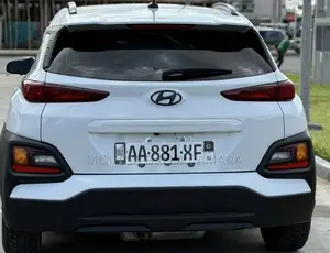 Hyundai Kona Limited 2021 Blanc