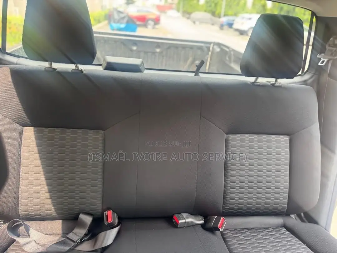 Mitsubishi L200 2025 Noir