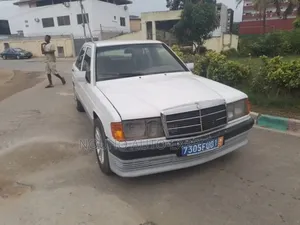 Mercedes-Benz 190 1999 Blanc