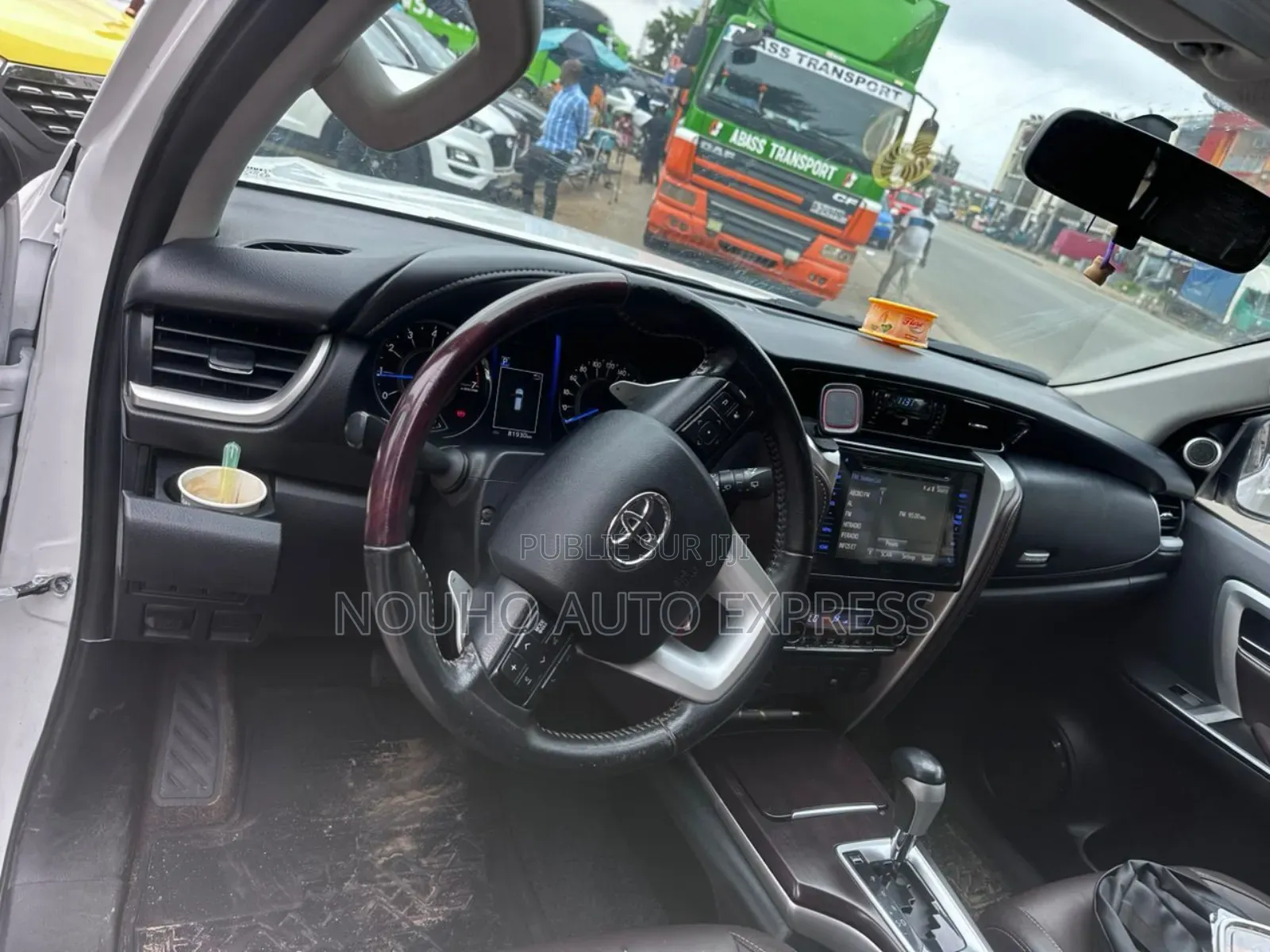 Toyota Fortuner 2021 Blanc