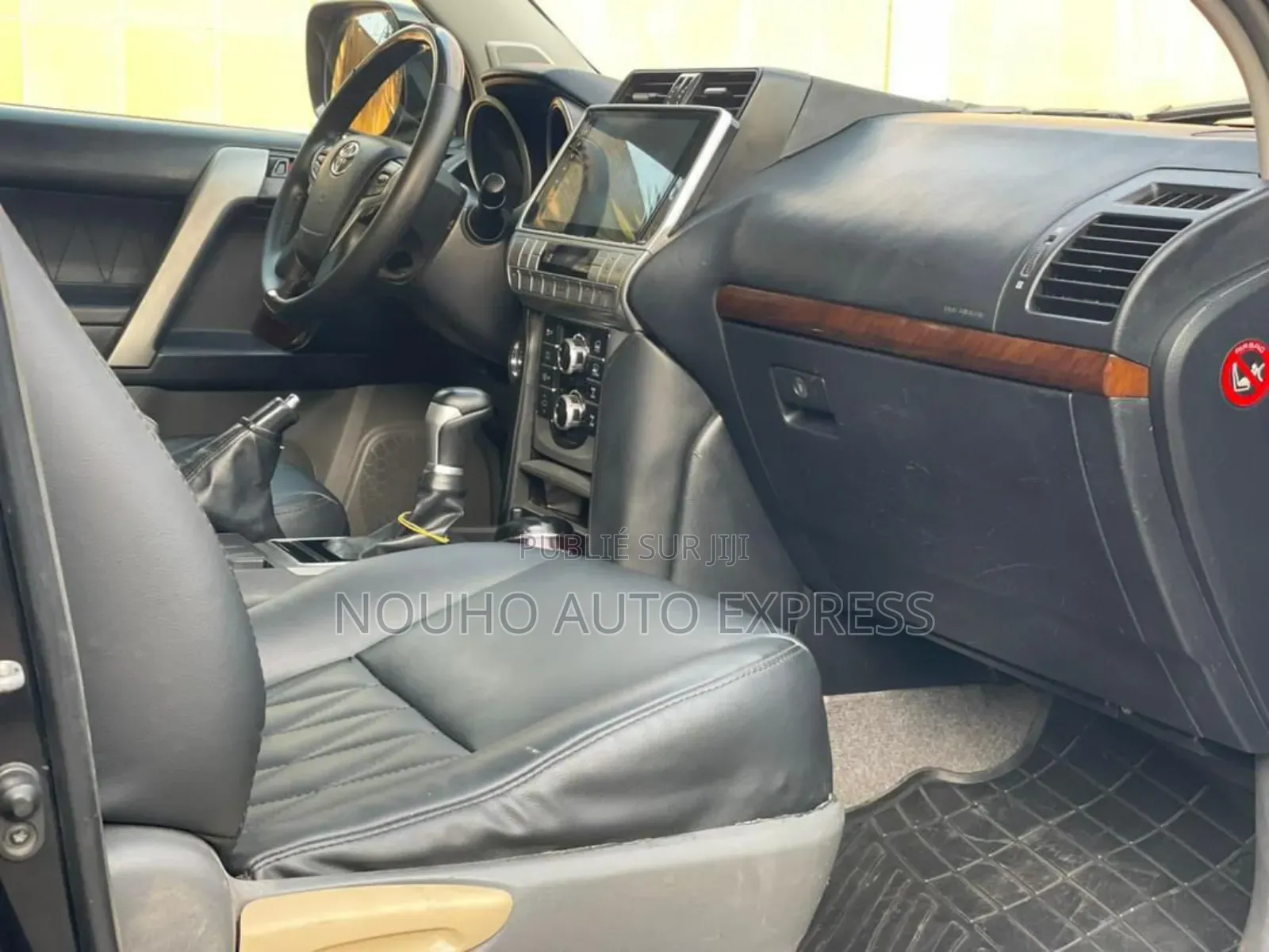 Toyota Land Cruiser Prado 2019 Black