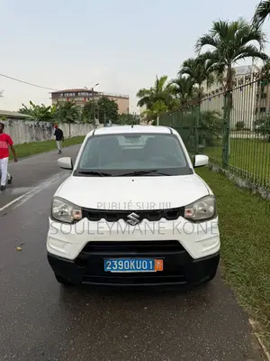 Suzuki S-Presso 2023 Blanc