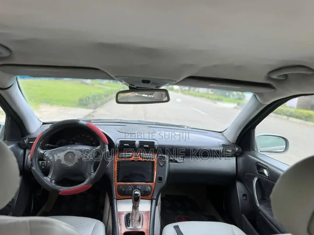 Mercedes-Benz C200 2001 Gris