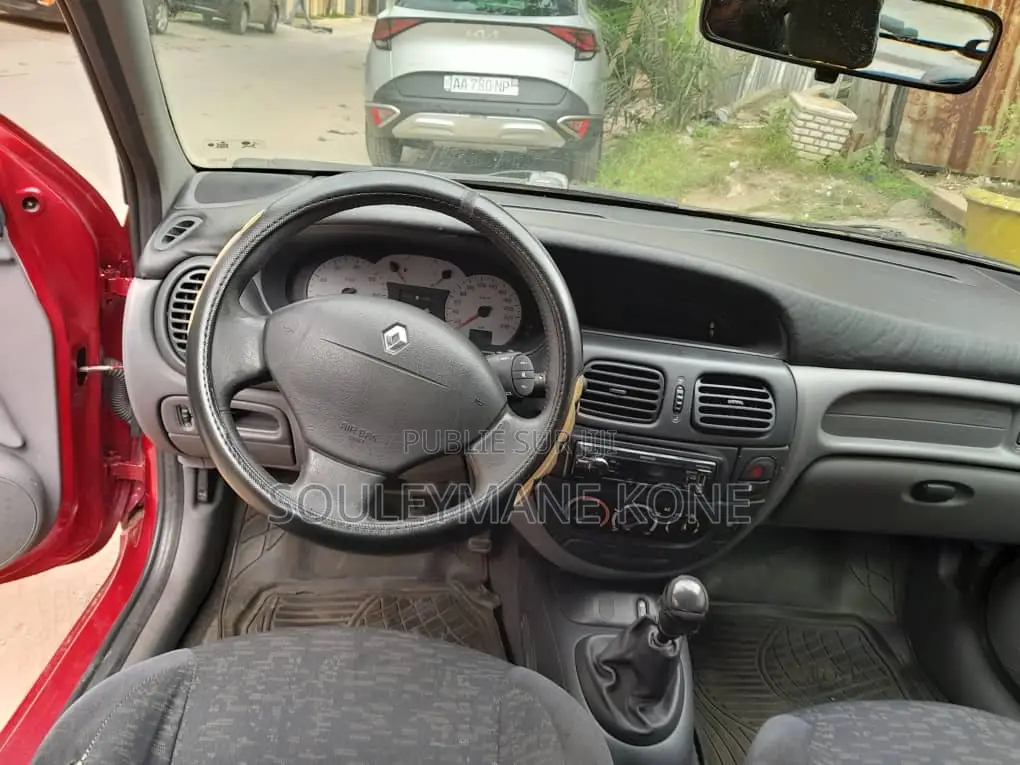 Renault Megane 2001 Rouge