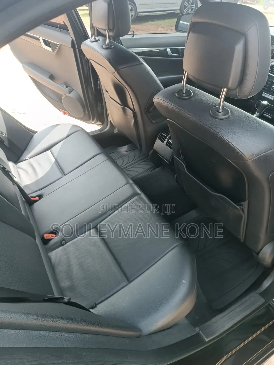 Mercedes-Benz C300 2014 Black