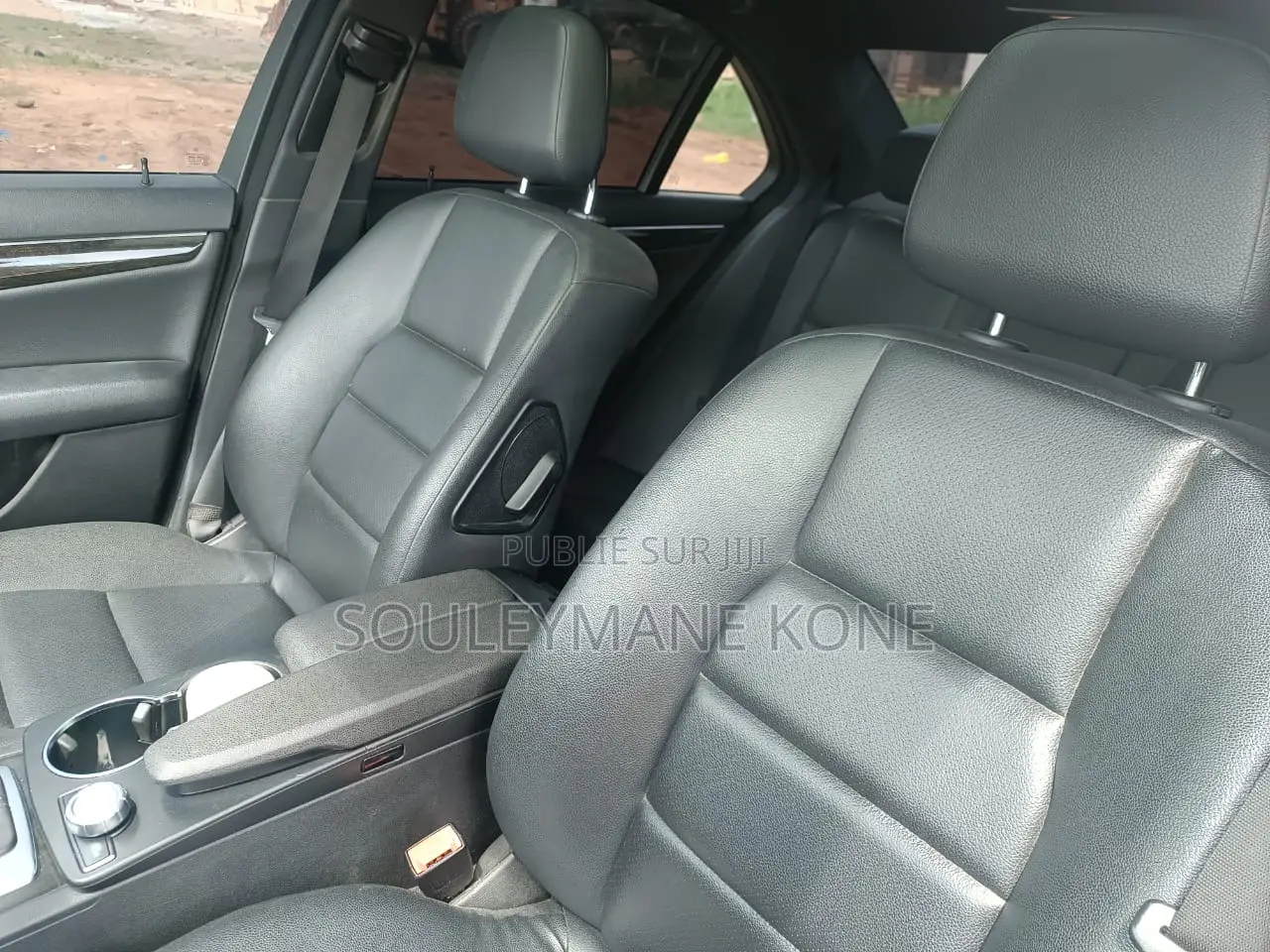 Mercedes-Benz C300 2014 Black