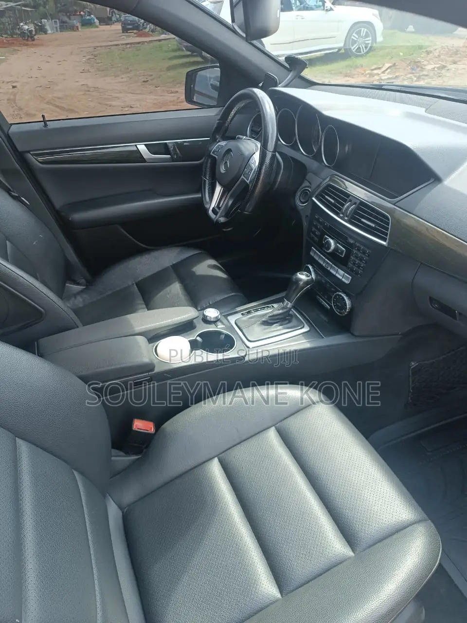 Mercedes-Benz C300 2014 Black