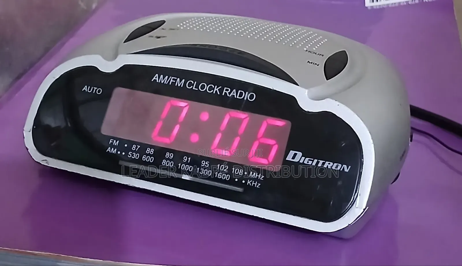 Radio-Réveil Numérique Am/Fm Digitron Cf-786