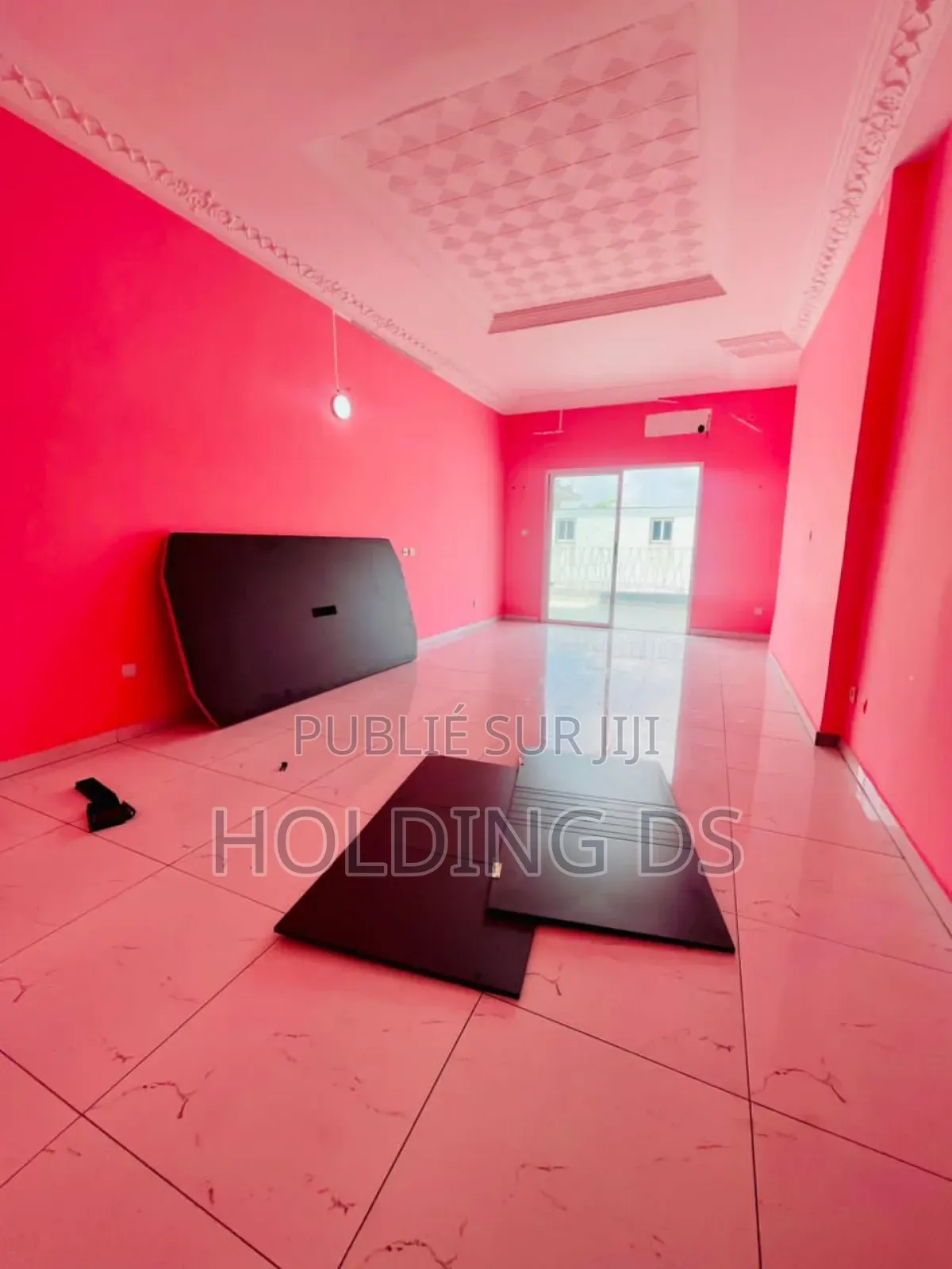 Furnished 5chbre Duplex dans Location Immobilière, Cocody à Vendre