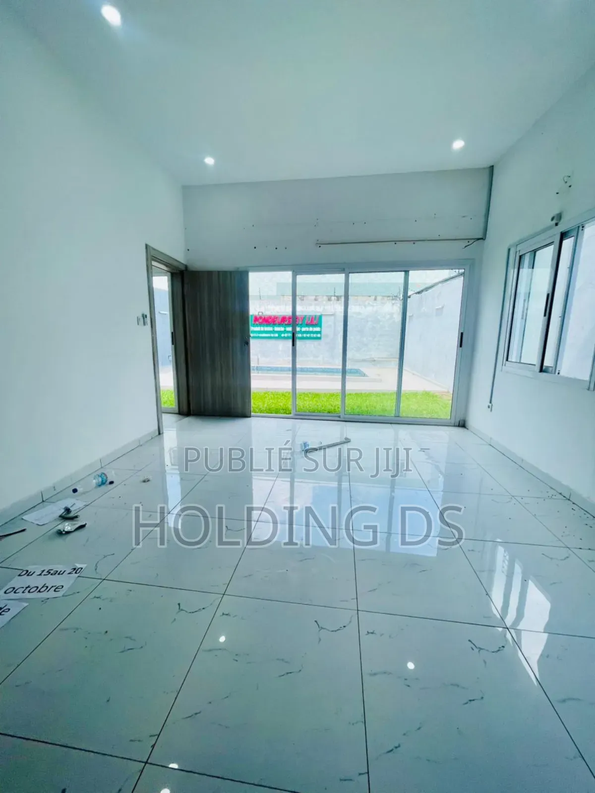 Furnished 5chbre Duplex dans Location Immobilière, Cocody à Vendre