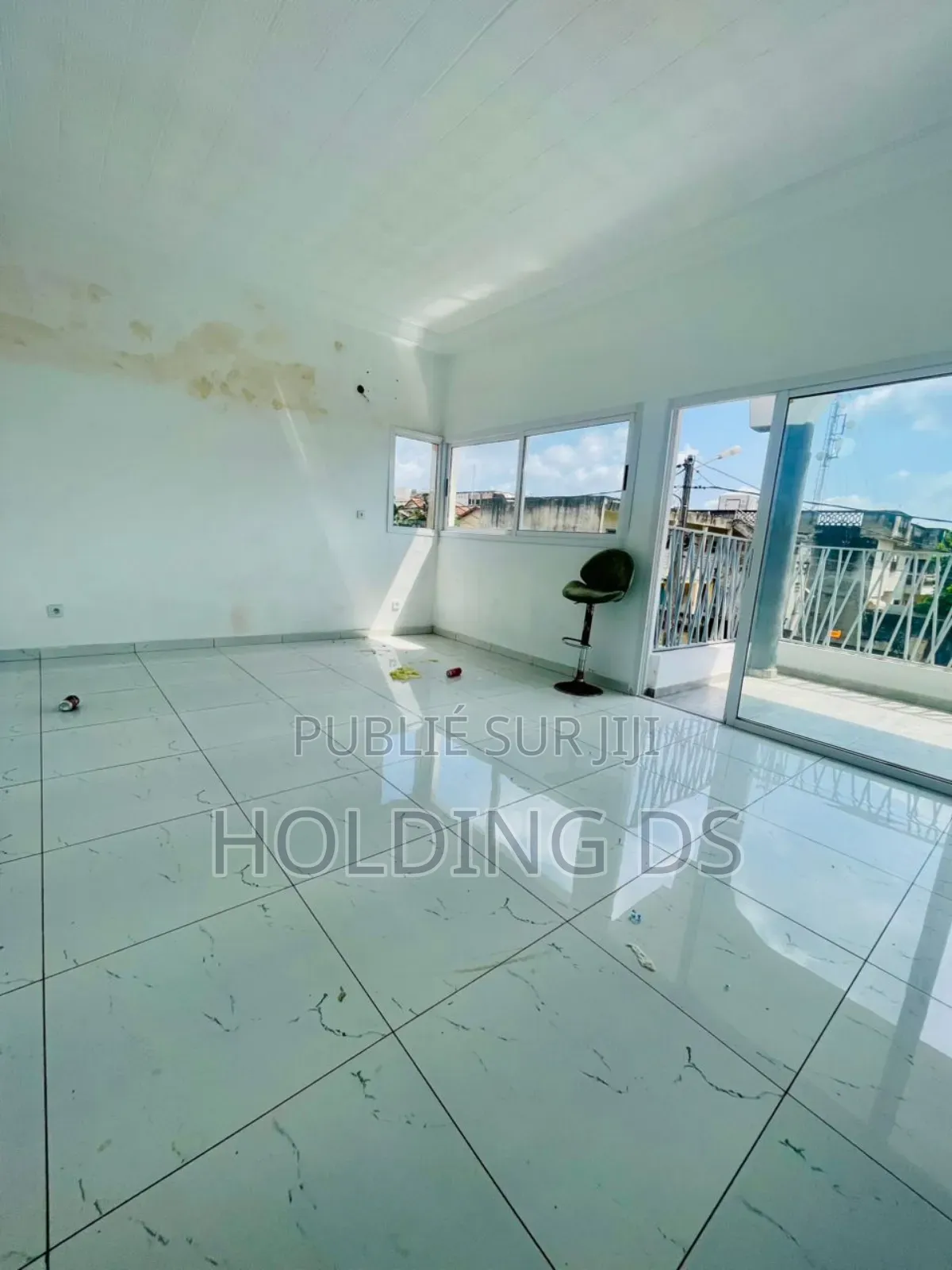 Furnished 5chbre Duplex dans Location Immobilière, Cocody à Vendre