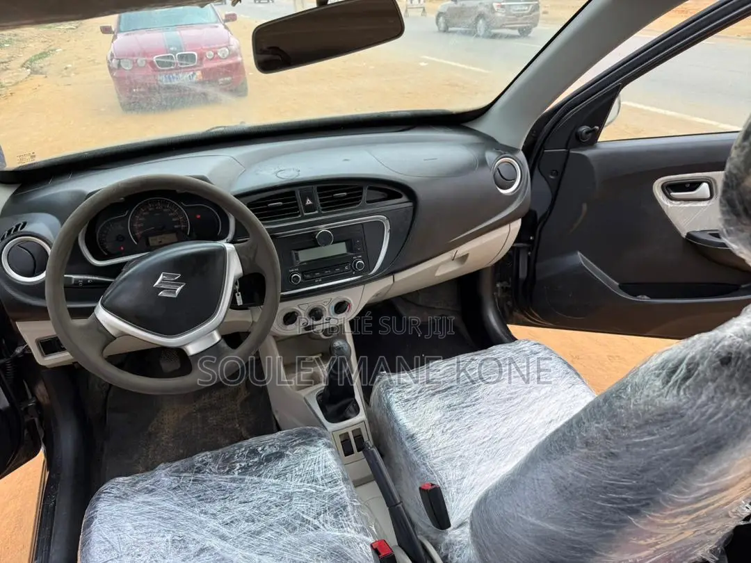 Suzuki Alto 2023 Black