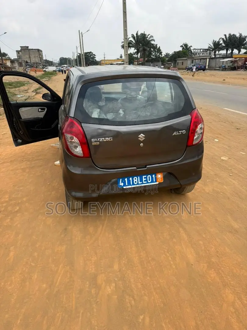 Suzuki Alto 2023 Black