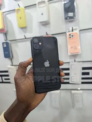New Apple iPhone 11 64 GB Black