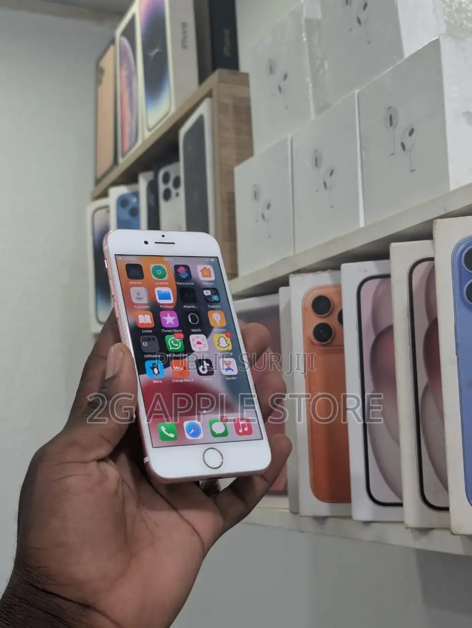 Neuf Apple iPhone 7 32 GB Doré