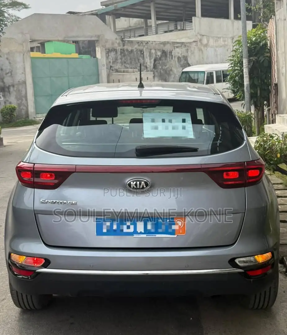 Kia Sportage 2021 Gris