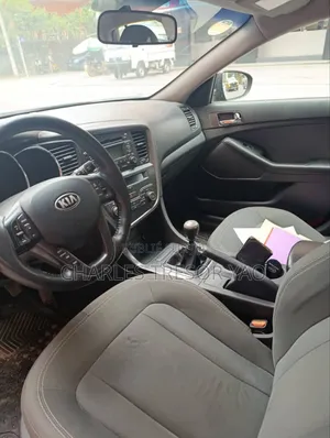 Kia Optima 2022 Black