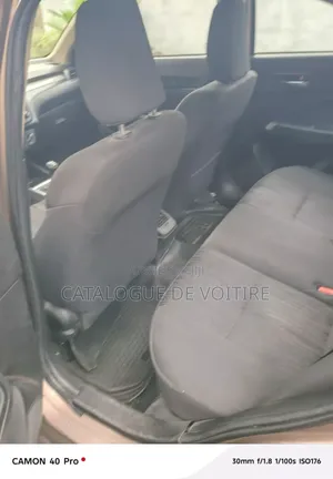 Suzuki Dzire 2022 Marron