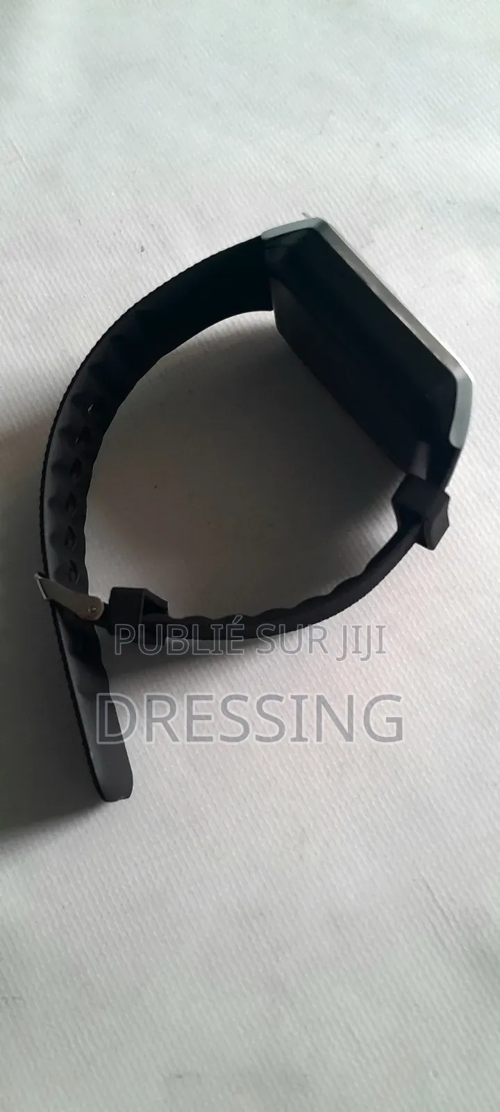 Montre Connecté Smartwatch Dz09