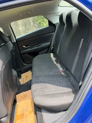 Hyundai Elantra SEL 2022 Blue