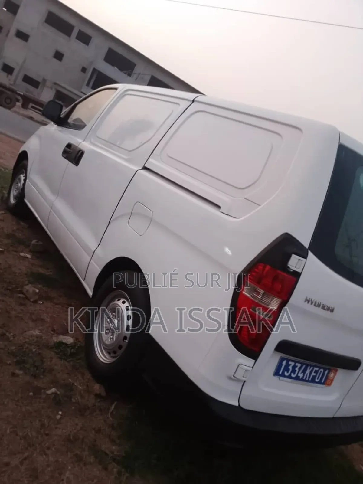 Hyundai H1 2020 Blanc cassé