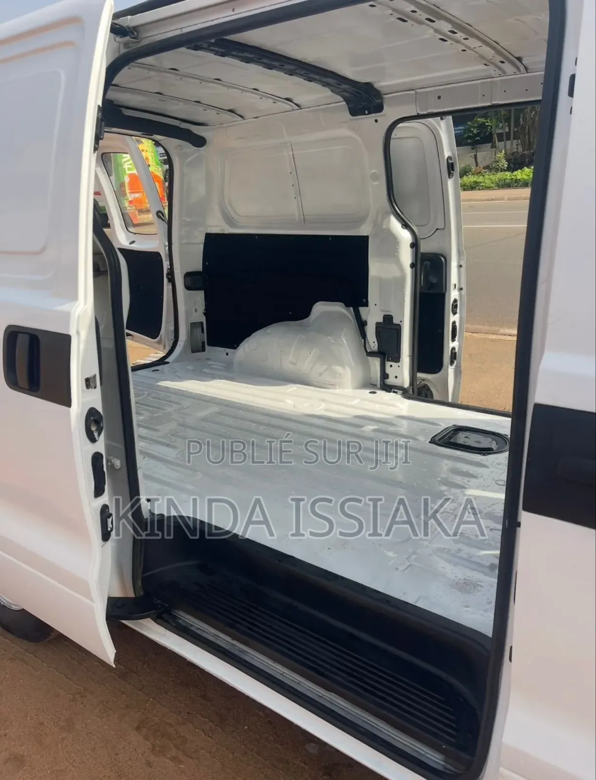 Hyundai H1 2020 Blanc cassé