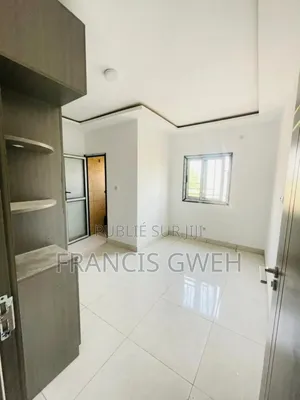 2chbre Appartement dans Francis Gweh, Cocody à Louer