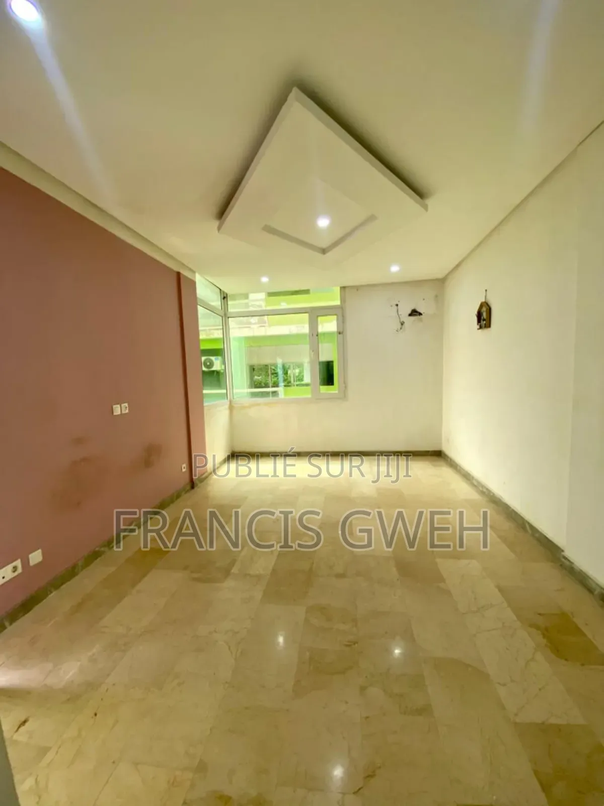 2chbre Appartement dans Francis Gweh, Cocody à Louer