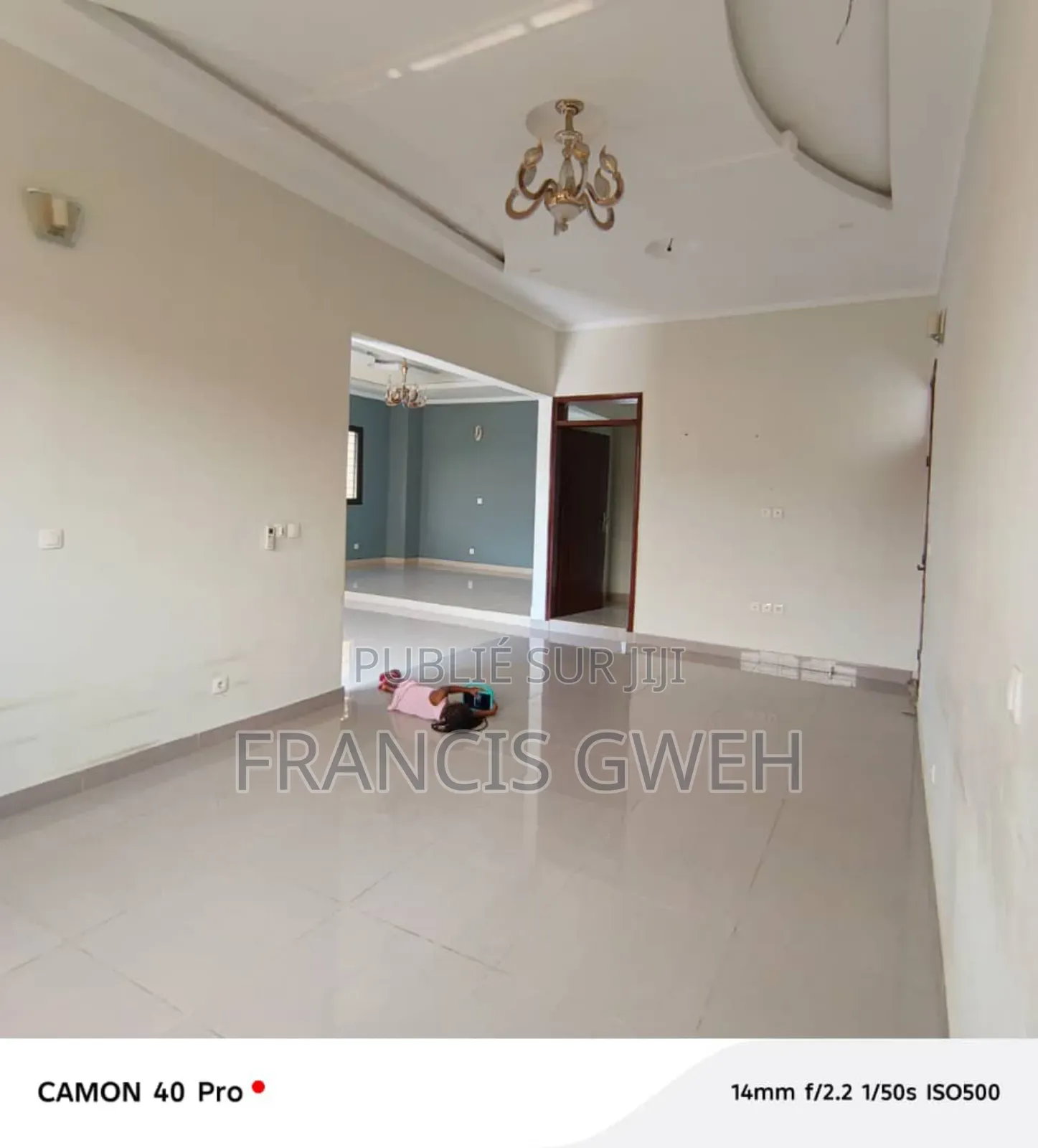 4chbre Duplex dans Francis Gweh, Cocody à Louer