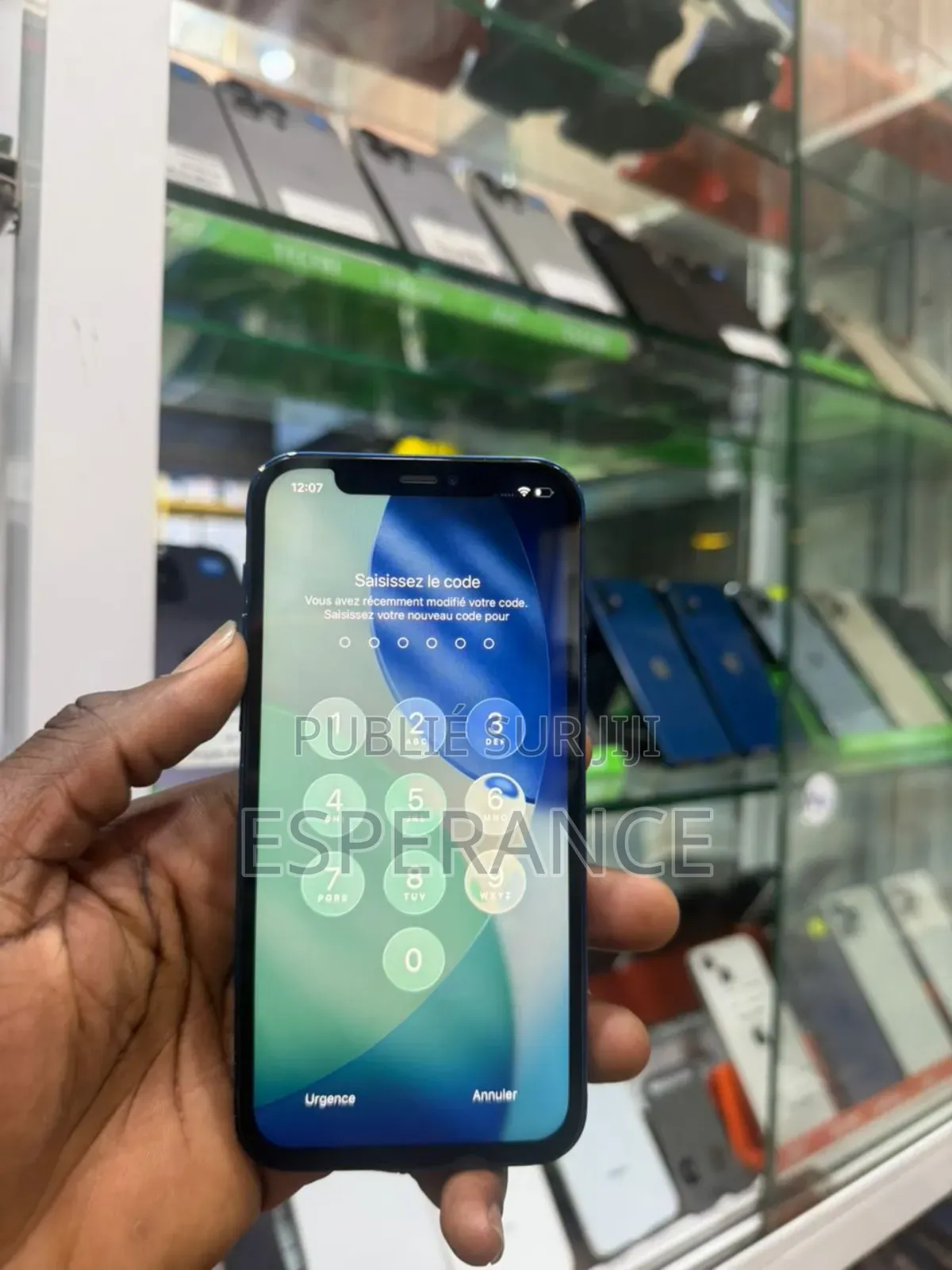 Apple iPhone 12 64 GB Blue