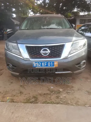 Nissan Pathfinder SL 4dr FWD (3.5L 6cyl) 2016