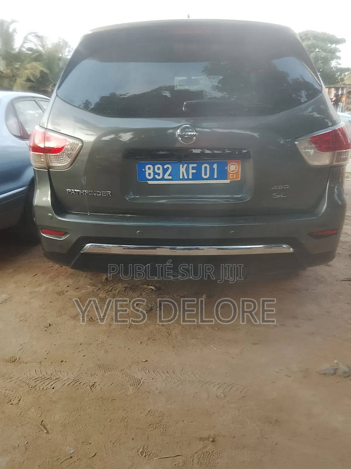 Nissan Pathfinder SL 4dr FWD (3.5L 6cyl) 2016