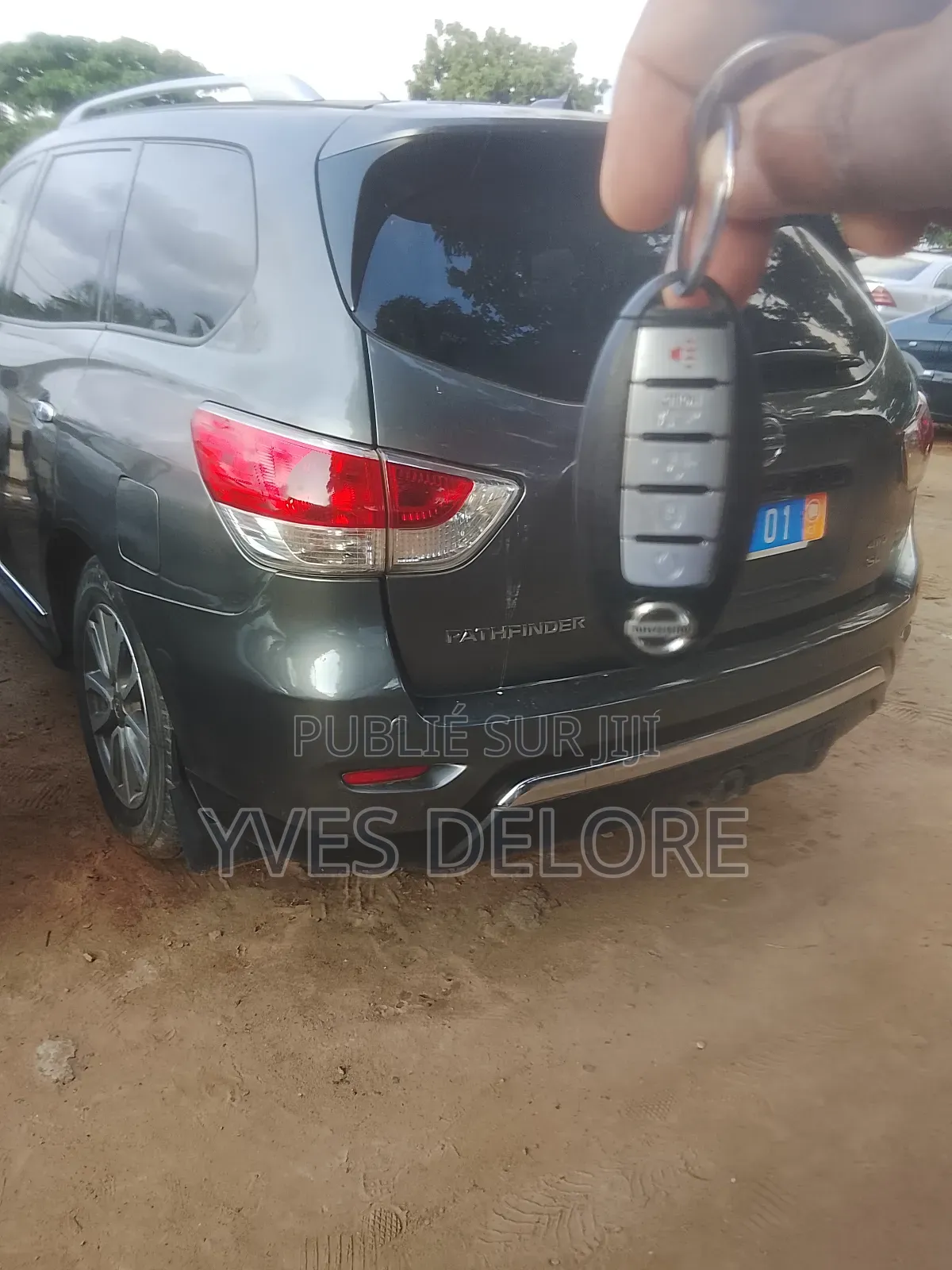 Nissan Pathfinder SL 4dr FWD (3.5L 6cyl) 2016