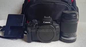 Canon Eos R50 + Rf-S 18-150mm