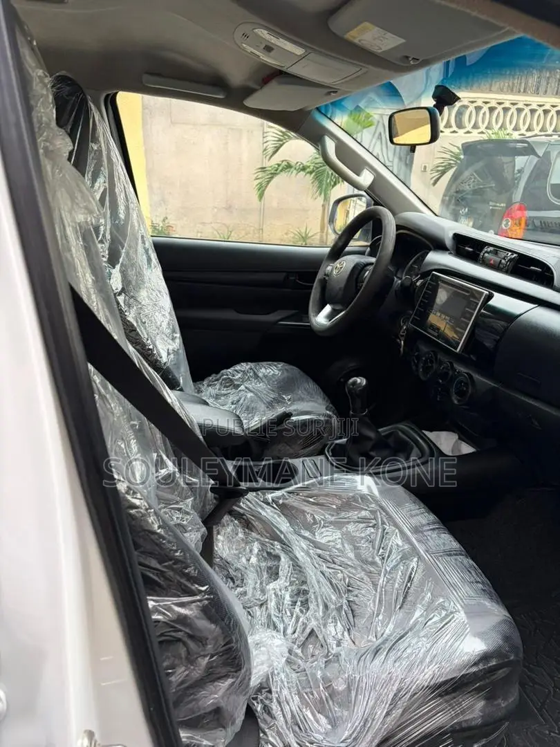 Toyota Hilux 2.4 Diesel 2020 Blanc