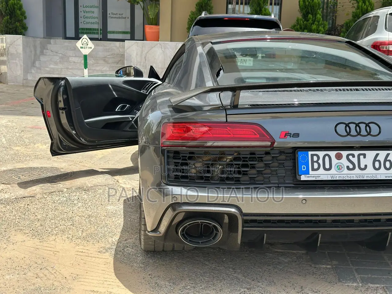 New Audi R8 2024 Gris