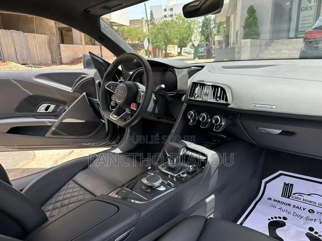 New Audi R8 2024 Gris