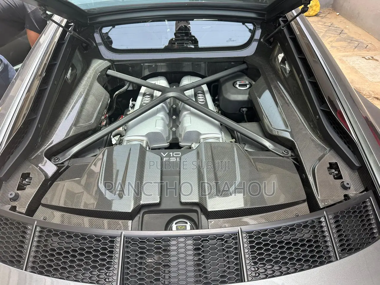 New Audi R8 2024 Gris