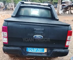 Ford Ranger 2015 Black