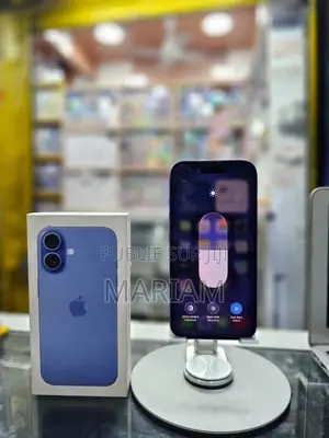 New Apple iPhone 16 256 GB Blue