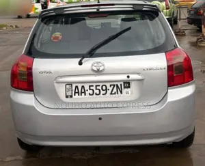 Toyota Corolla 2003 Gris