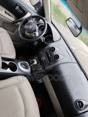 Nissan Rogue 2009 Rouge