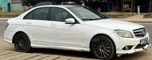 Mercedes-Benz C300 2010 Blanc