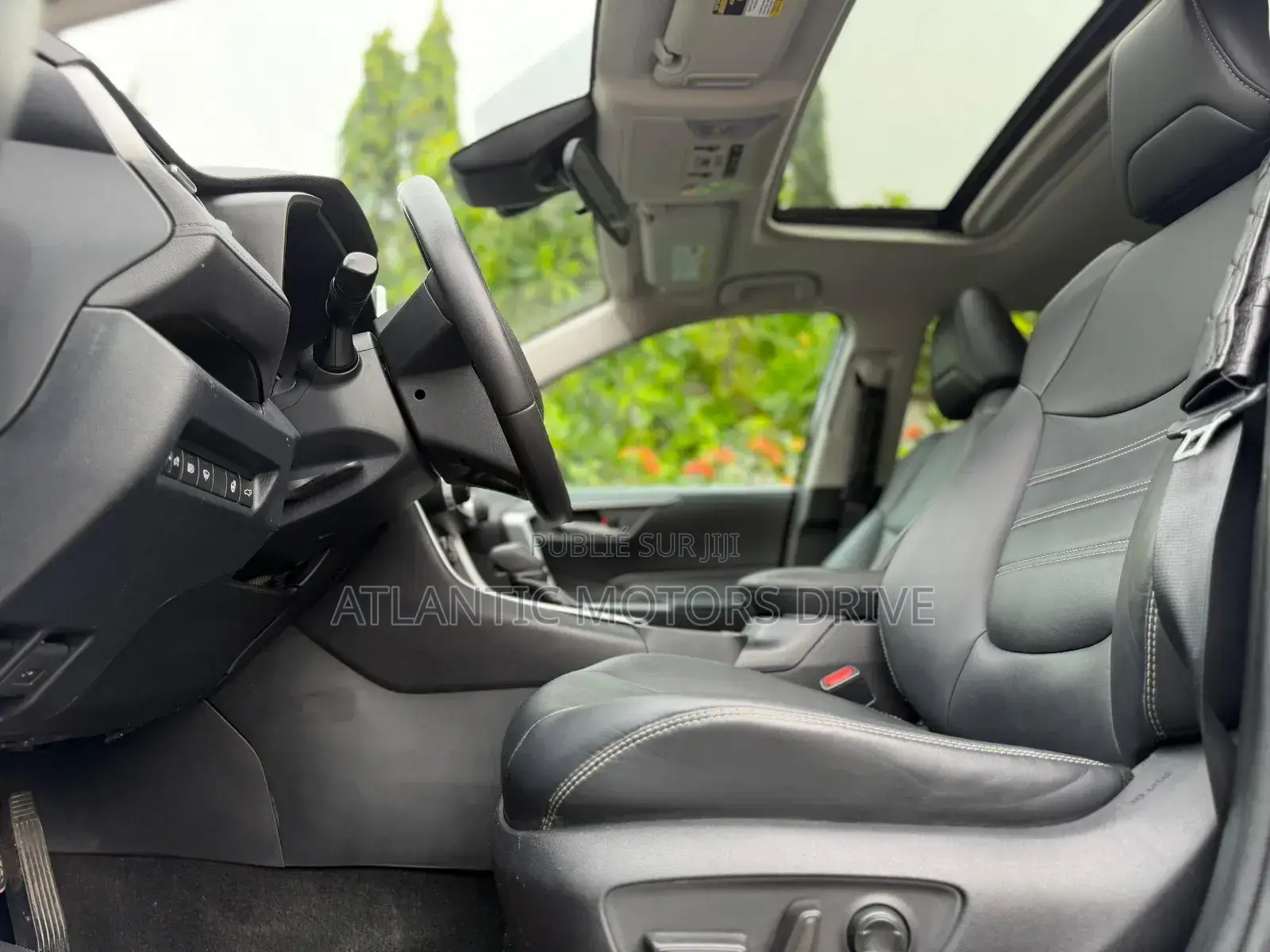 Toyota RAV4 XLE AWD 2020 Bleu