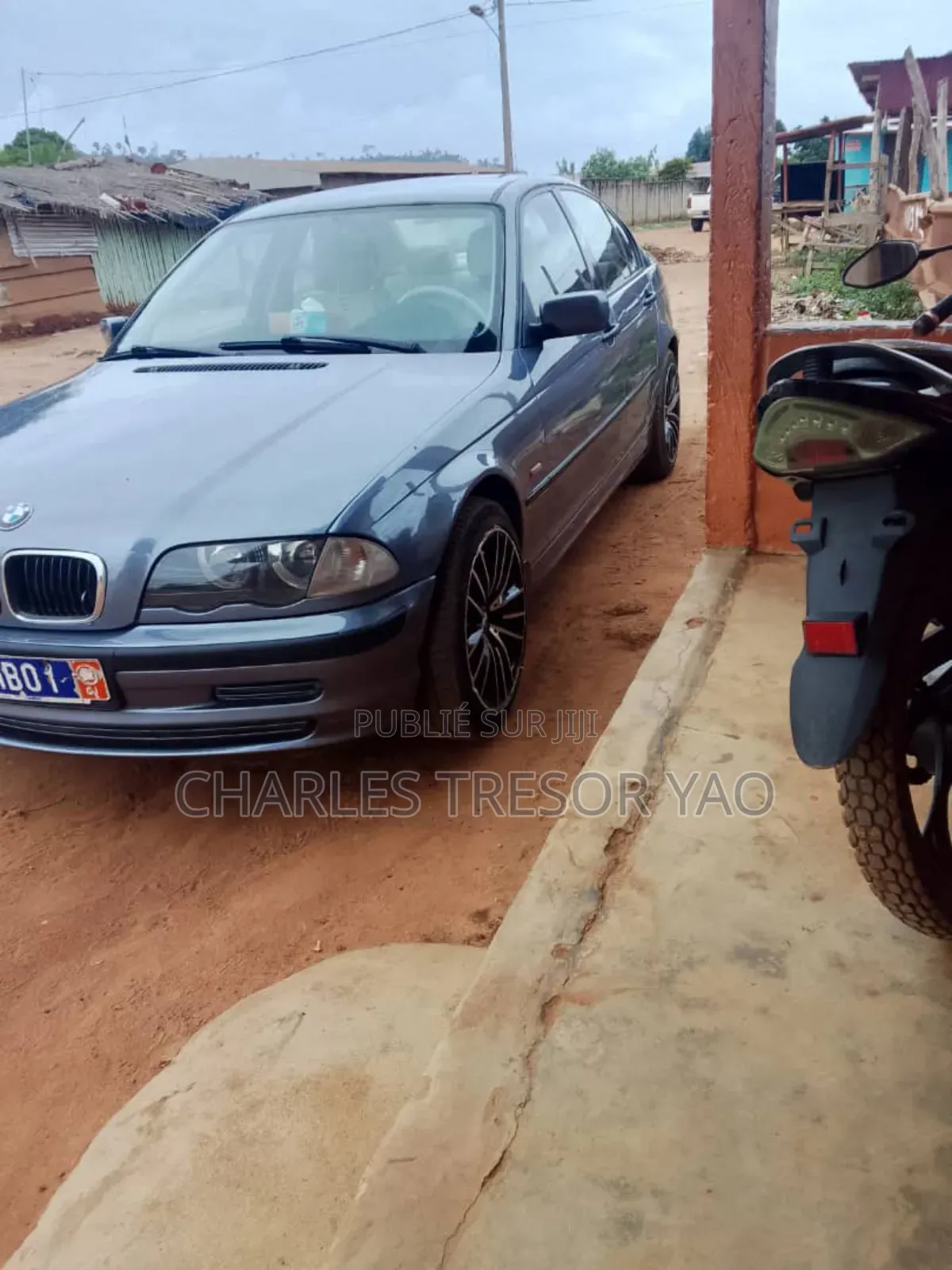 BMW 3 Series 316i RWD 2004 Gris