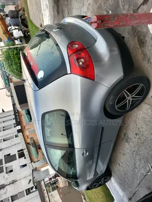 Volkswagen Golf 2009 Gris