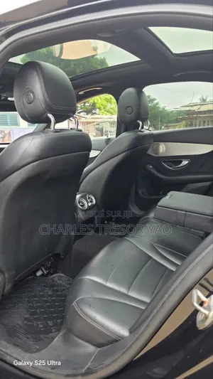 Mercedes-Benz C200 2017 Black